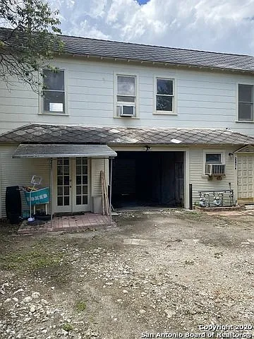 245-247 E Lullwood Ave #REAR — Photo 2