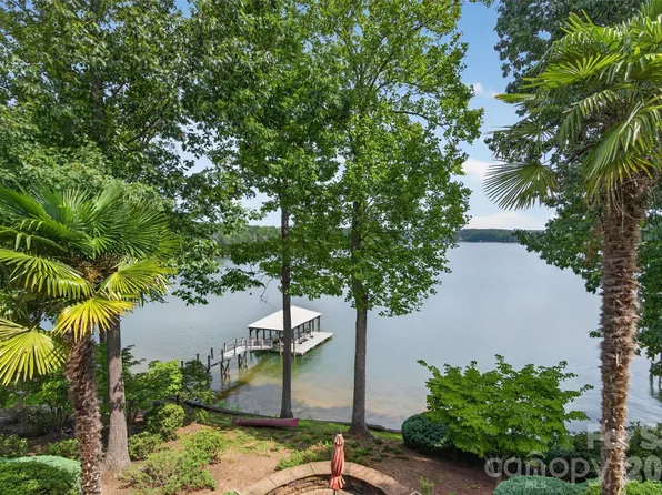 222 April Rd, Troutman, NC 28166