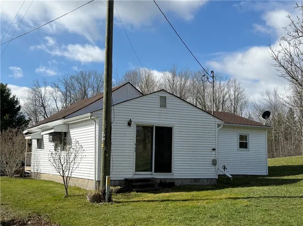 9580 Lodi Center Rd, Lodi, NY 14860