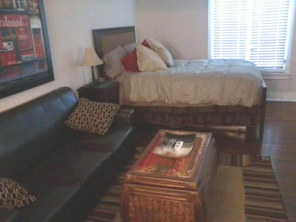 1st image of 2 Furnished 1203 Wilcox Ave #2
