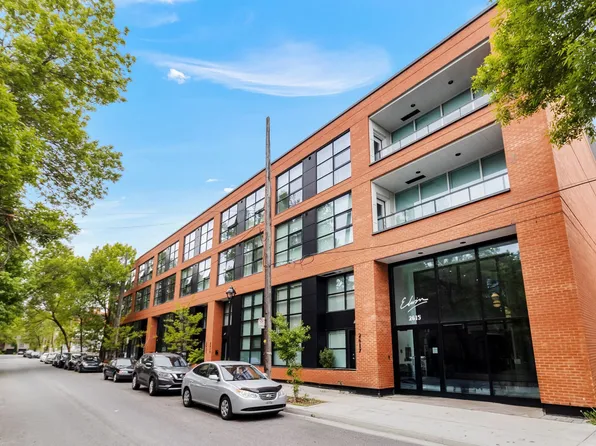 2615 Rue Augustin Cyn #B112, Montreal, QC H3K 0C2