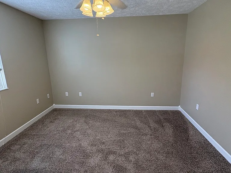 134 Brenda Ln #134 — Photo 6