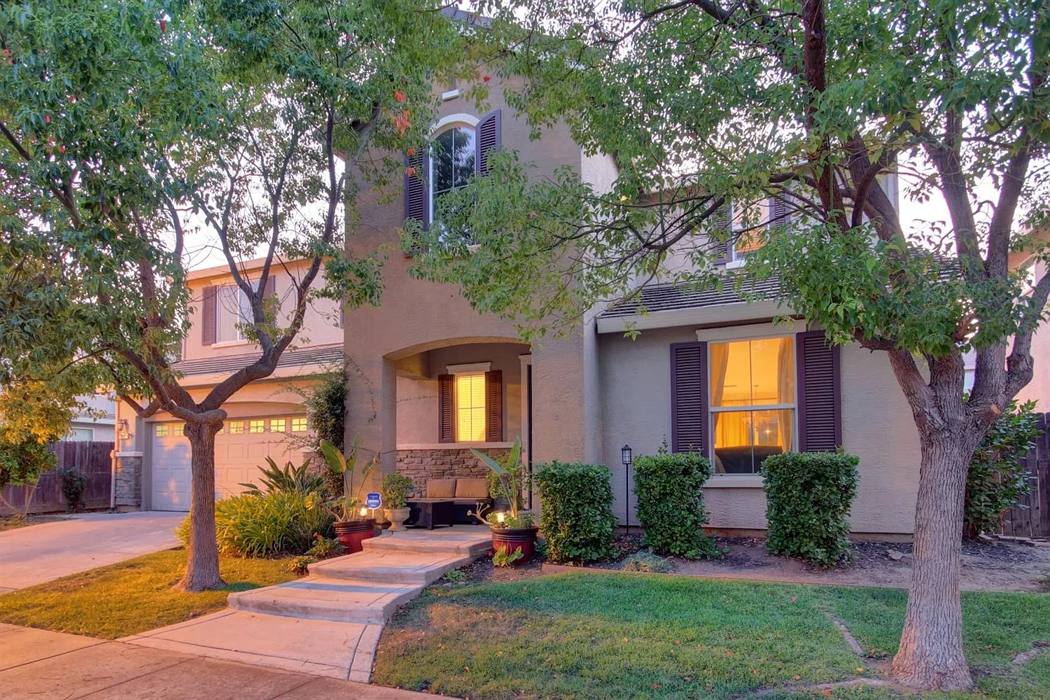 5801 Lenga Way photo 1