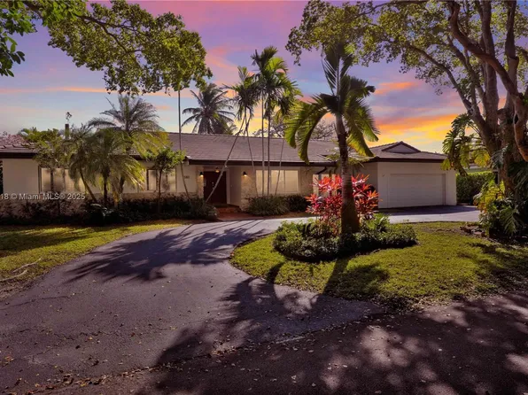 1460 Agua Ave, Coral Gables, FL 33156