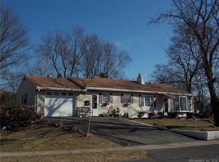 39 Rentschler St, East Hartford, CT 06118