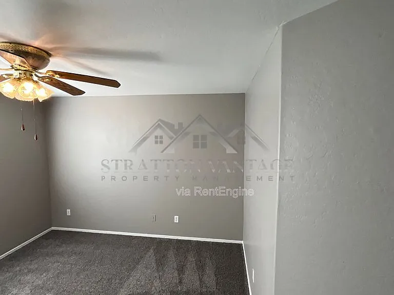 11381 W Yuma St — Photo 24