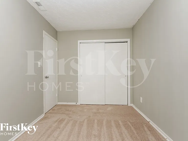 3243 Eastbrooke Ct — Photo 13