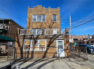 1443 Oakley St, Bronx, NY 10469