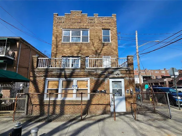 1443 Oakley Street, Bronx, NY 10469