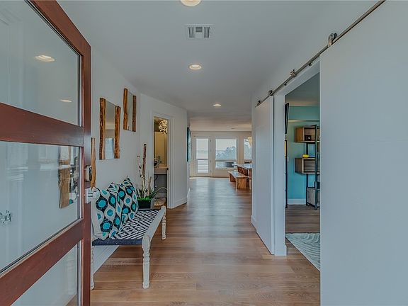 4th image of 83 Rivercliff Rd