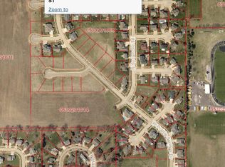 99 Fieldstone St, Chillicothe, IL 61523