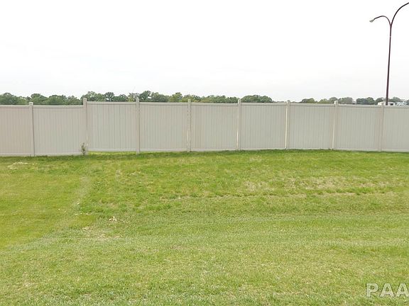 5th image of 7129 N Thomas Davis Dr