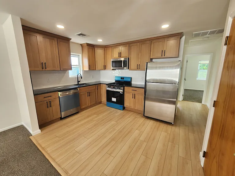 507 New Castle Rd #2 — Photo 1