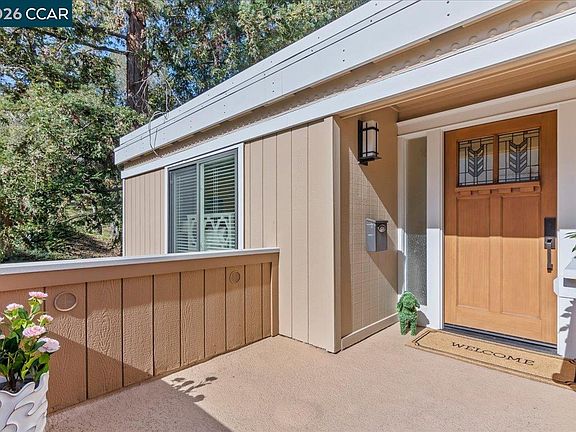 4th image of 1332 Running Springs Rd APT 1