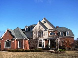 6972 Oakhurst Rdg, Update, MI 48348