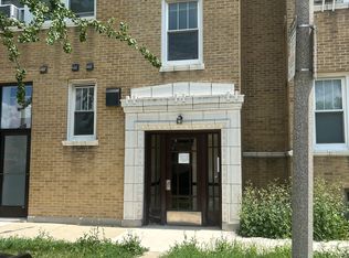 1051 Madison St #5043, Oak Park, IL 60304