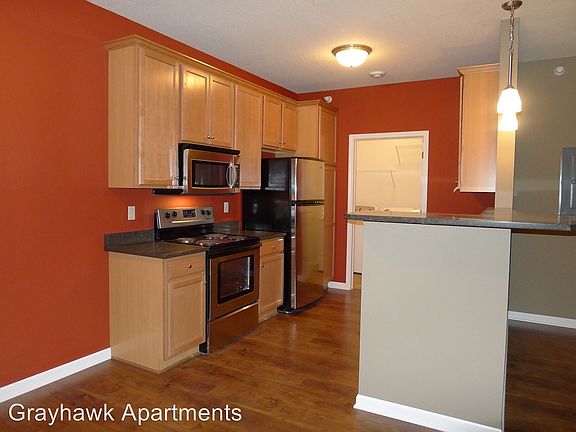 4th image of 3712 Falcon Ave Unit 104