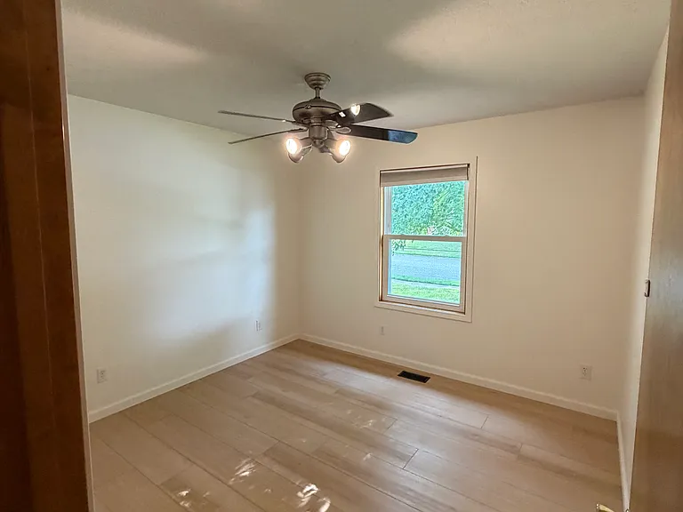 4122 Hedgewood Ct — Photo 16