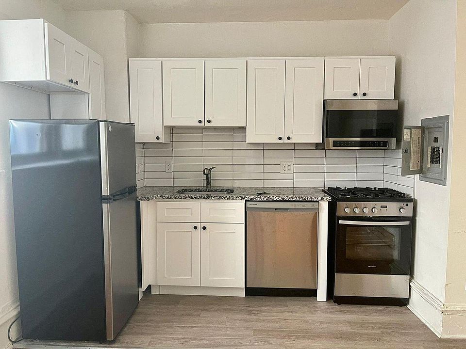 1st image of 1531 Spruce St #923