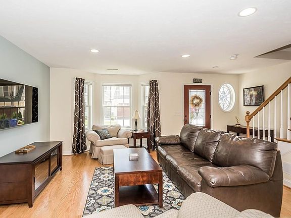 5th image of 29 Kensington Way #59