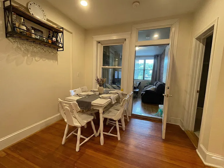 191 Winthrop Rd #2 — Photo 4
