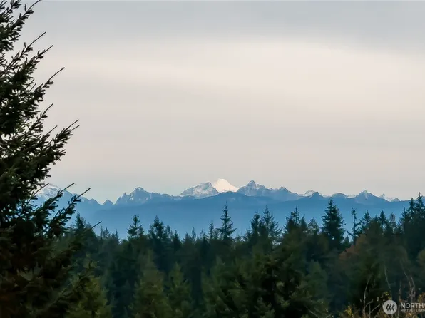 24215 75th Avenue SE, Woodinville, WA 98072