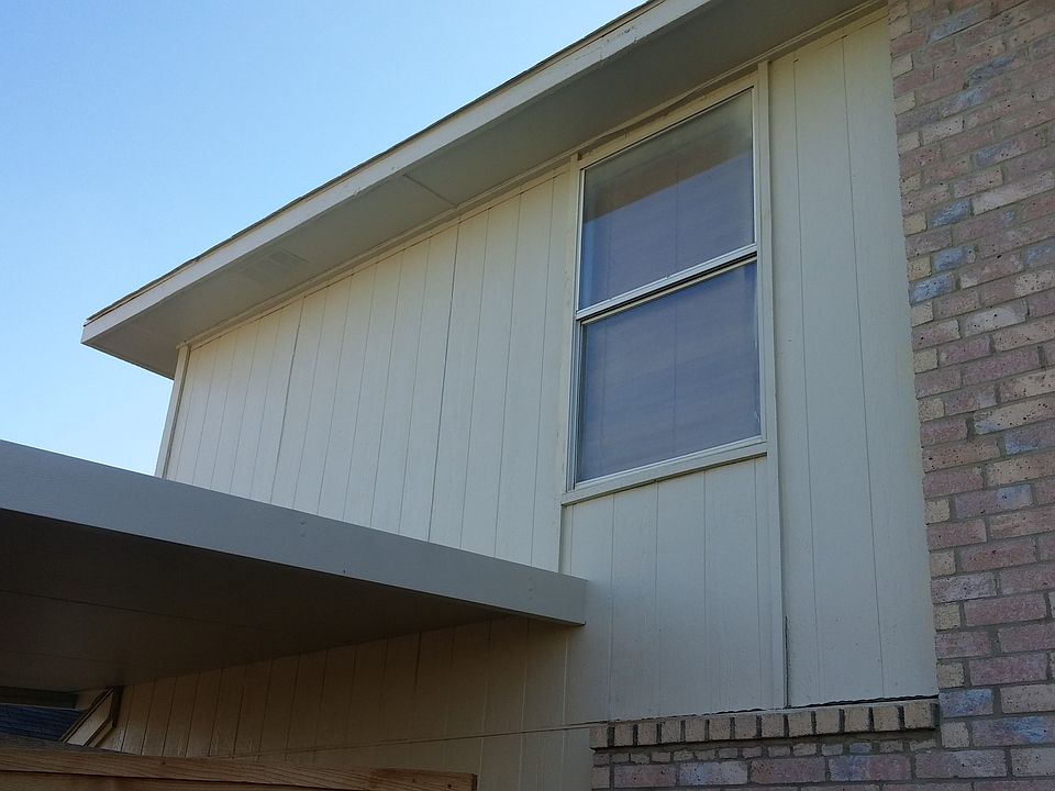 2nd image of 1328 Creekview Dr
