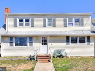 1 E Kimberly Ave, Brant Beach, NJ 08008