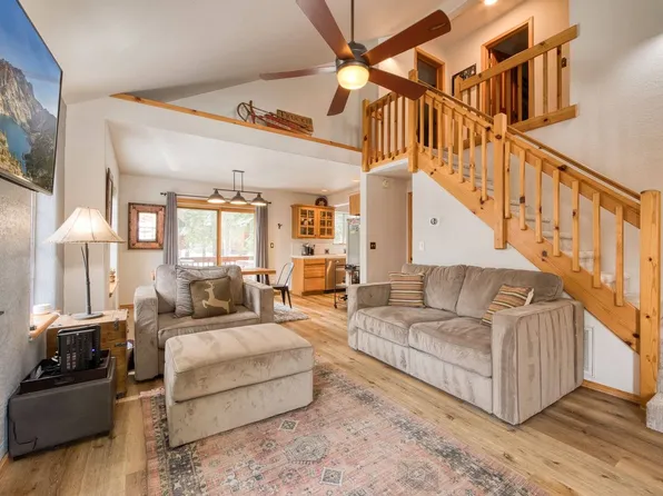 17305 Northwoods Blvd APT 2, Truckee, CA 96161