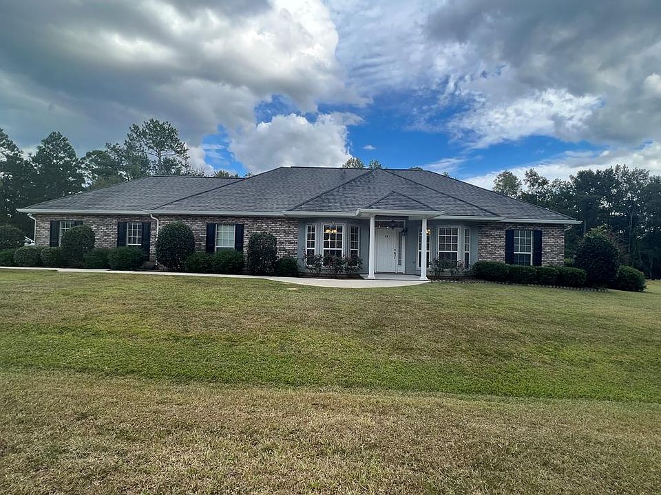 1st image of 33 Odessa Dr