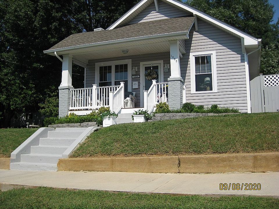 1st image of 1025 Arlington Ave