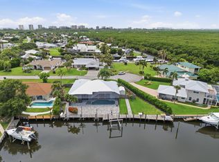 117 Queen Elizabeth Court, Hutchinson Island, FL 34949