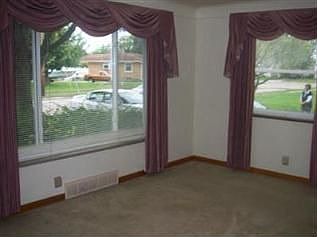 4th image of 934 Gail Ave