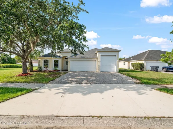 3977 Foothill Dr, Titusville, FL 32796