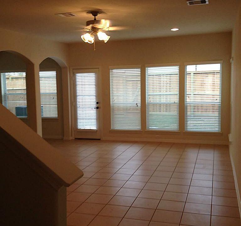 1st image of 11020 Bakerwood Dr