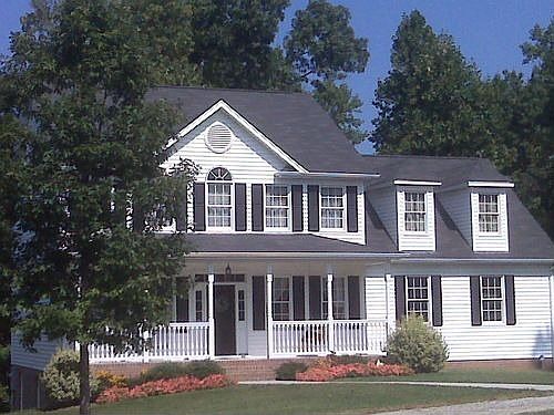 1st image of 204 Fernwood Dr