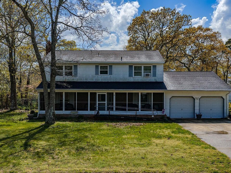 1st image of 6 Black Oak Dr