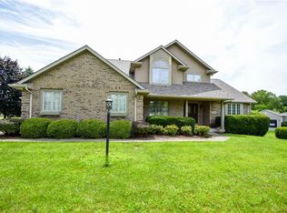 625 Shawnee Park Dr, Springfield, OH 45506