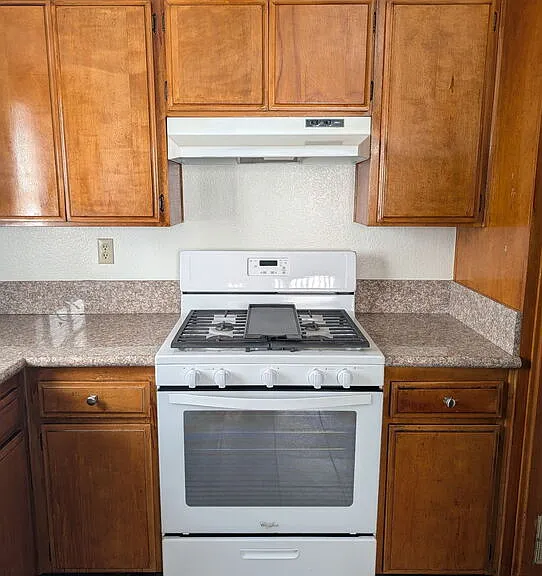 3988 Moore St #5 — Photo 4