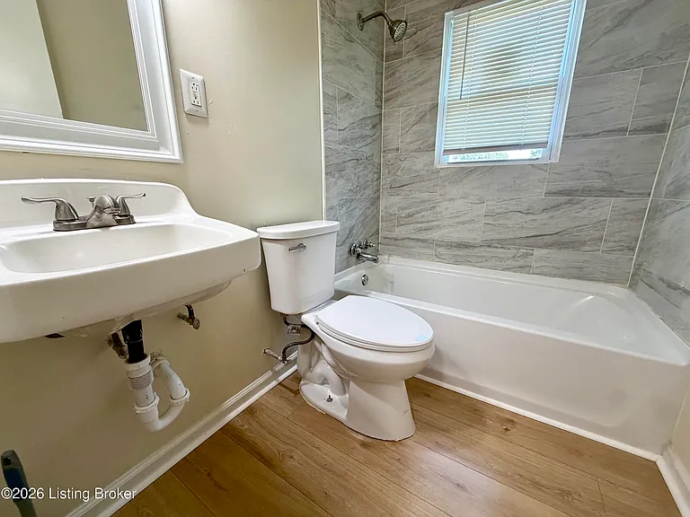 4309 Elliott Ave #4 — Photo 8