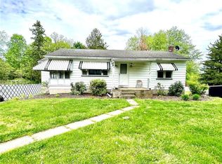 661 Locke Heights Rd, Bangor, PA 18013