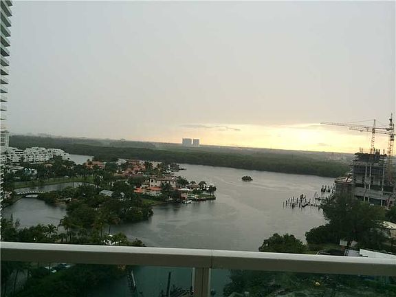 3rd image of 250 Sunny Isles Blvd #31503