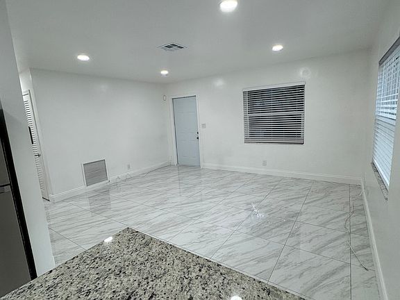 2nd image of 227 NE 18th Ave #2