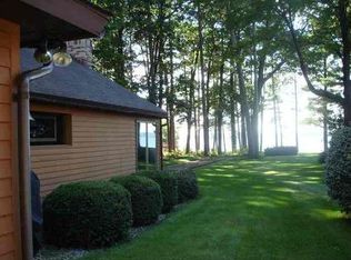 7847 Peaceful Vly, Williamsburg, MI 49690
