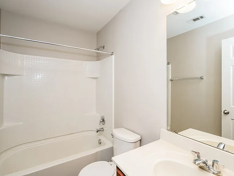 5000 Caraway Dr — Photo 16