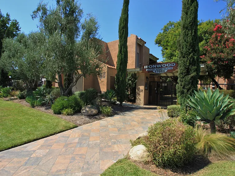 Ironwood Apartments — Photo 61