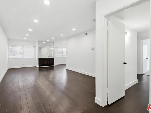 11656 Montana Ave APT 114, Los Angeles, CA 90049