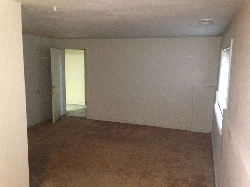 1025 Mississippi Apartment Rentals Lawrence, KS Zillow