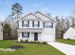 2007 Briar Run Dr, Greensboro, NC 27405