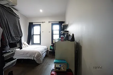 Rented by Rennit Inc.